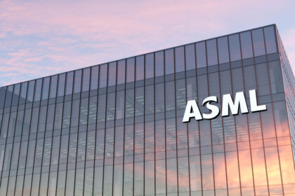 ASML nach Rekordjahr KI-Boom treibt Wachstum, China-Regeln erhöhen das Risiko
