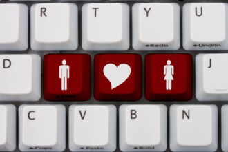 Singles-Boom im Januar Warum Dating-Plattformen zum Jahresanfang wirtschaftlich profitieren