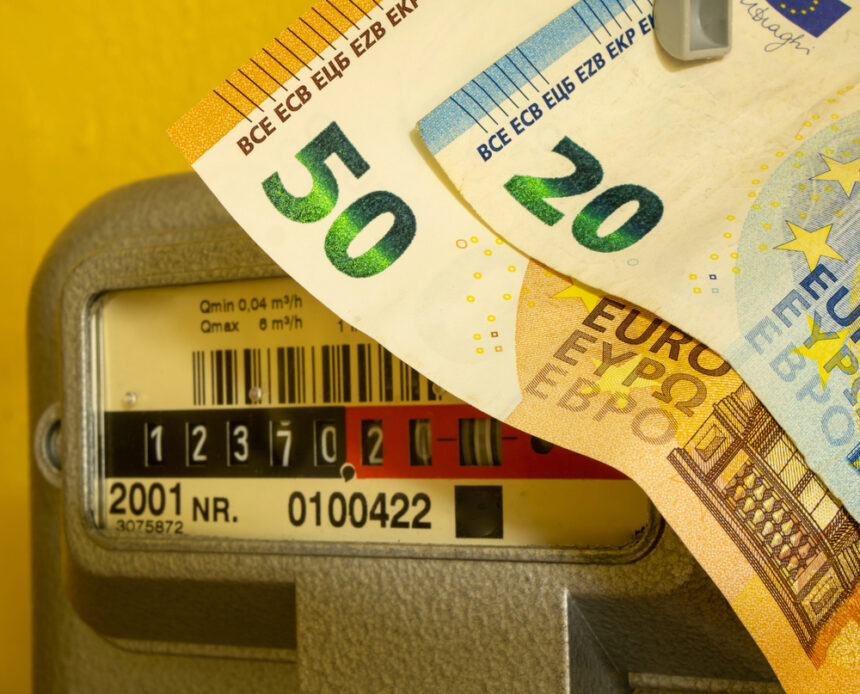 Volatile Öl- und Gaspreise Ursachen, geopolitische Risiken und Folgen für Wirtschaft und Energieversorgung