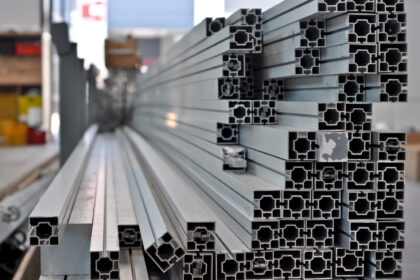 Das Fundament moderner Industriearchitektur: Die Evolution der Aluminiumprofile
