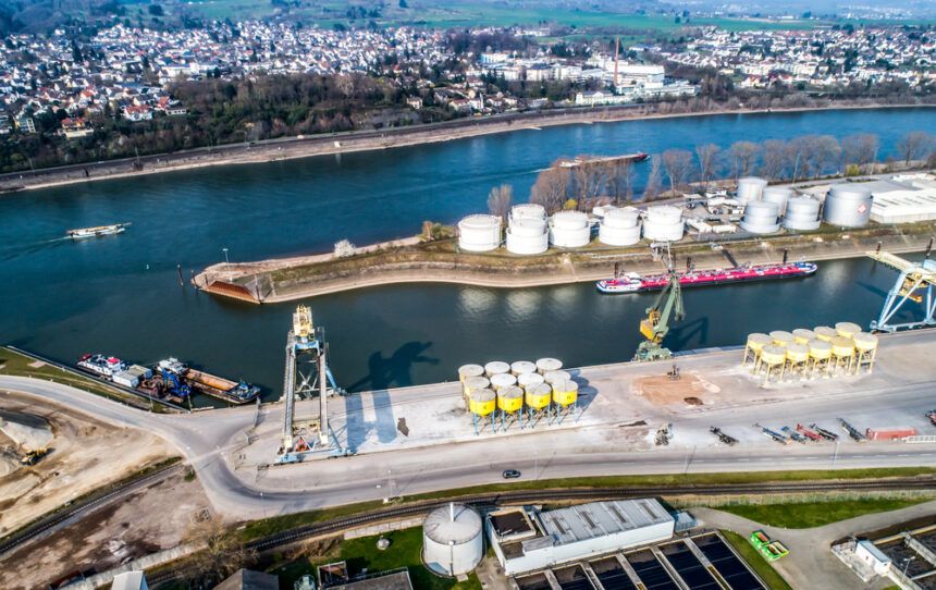 Bundesbank Niedrigwasser bremst Wachstum, Inflation steigt auf 2,9 Prozent
